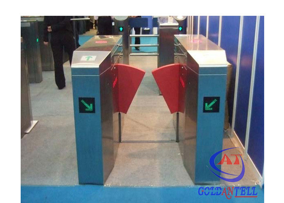 ดีไซน์ทันสมัยสเตนเลสสตีล Flap Barrier Turnstile Passage ความเร็ว 40 คน / Min