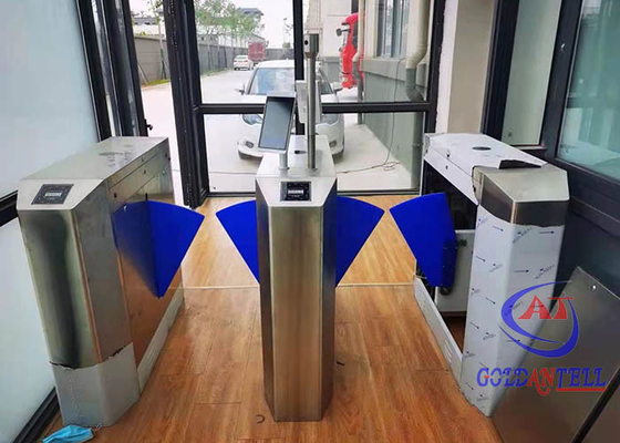 การตรวจจับร่างกายอัตโนมัติ Turnstile Flap Barrier 304 SS Face Recognition RFID Reader