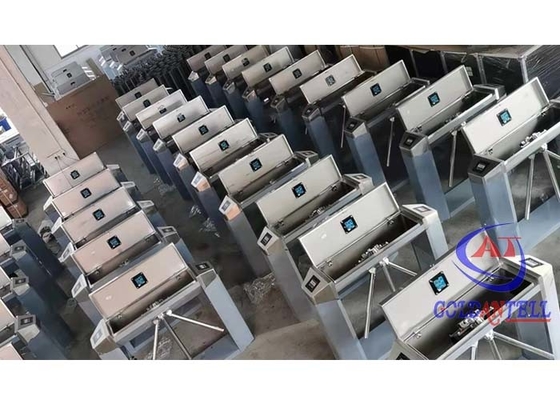 ประตูรั้วกั้นจราจรที่จอดรถยานพาหนะ 24V DC Motor Rfid Reader
