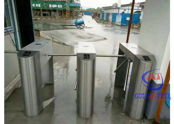 ความกว้างทางเดิน 500 มม. - 600 มม. ประตูหมุนขาตั้งกล้อง AC110 - แหล่งจ่ายไฟ 240V