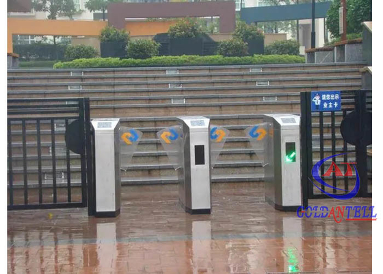 อัตโนมัติการเข้า ความเร็ว Flap ความปลอดภัย Turnstile ประตูกั้นสําหรับ Natatorium