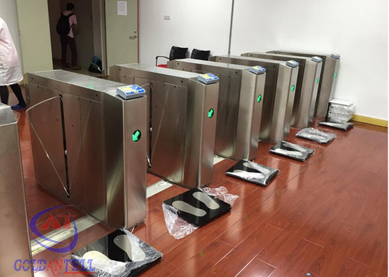 ความสูงของเอวอัจฉริยะประตูหมุน ESD ราคาที่แข่งขันได้ Automatic Barrier Gate